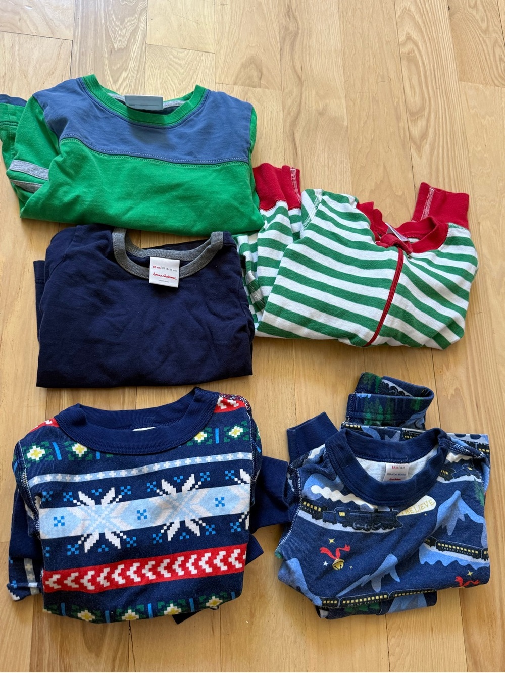 Hanna Andersson Boy's 100% Cotton bundle: 18-24 tops/one piece, 2T pajama sets